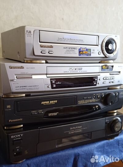 Видеомагнитофоны Sony Panasonic