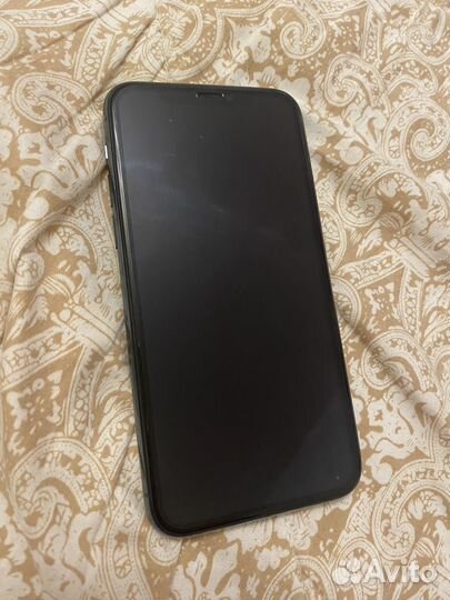 iPhone 11 Pro, 64 ГБ