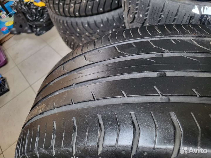 Continental ContiPremiumContact 2 215/60 R16