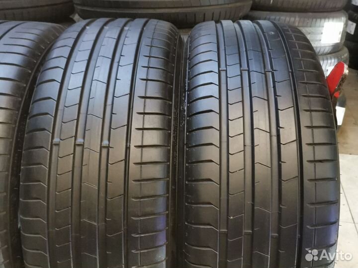 Pirelli P Zero PZ4 245/35 R20 и 275/30 R20