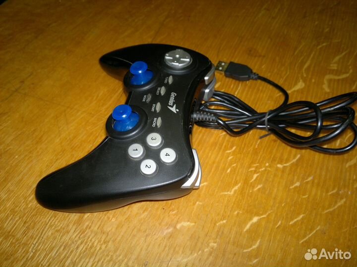 Геймпад Genius MaxFire Grandias 12V