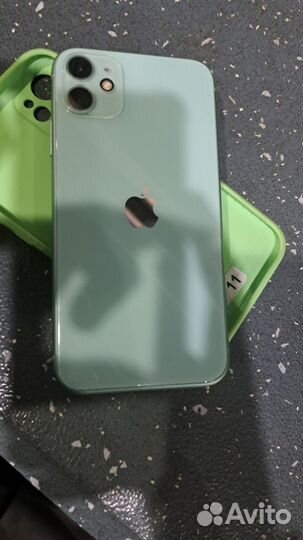 iPhone 11, 64 ГБ
