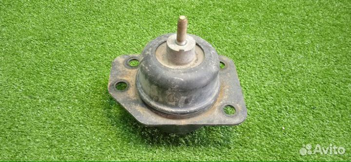 Подушка двигателя правая Chevrolet Lacetti J200
