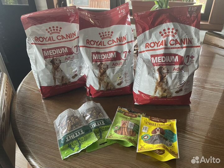 Royal Canin Medium Adult 7+,лакомста,forr