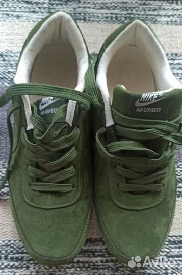 Кроссовки женские 38,5 -39 размер