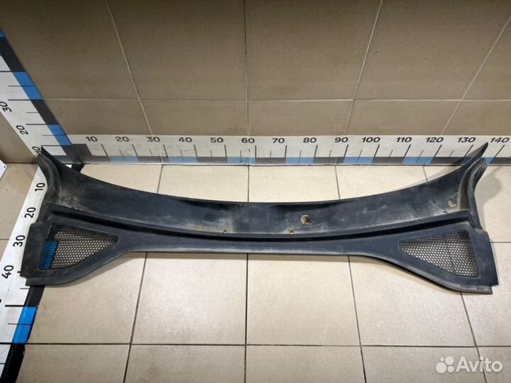 Решетка стеклооч. (планка под лобовое стекло) Audi