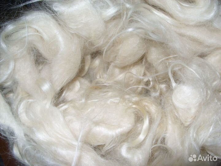 Козий пух белый