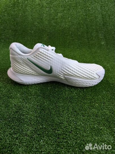 Кроссовки для тенниса Nike Cage 4 Rafa white