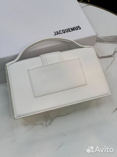 Сумка Jacquemus Le Grand Bambino