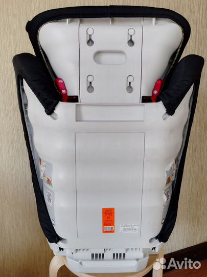 Детское автокресло 15 до 36 кг Britax Romer Kid II