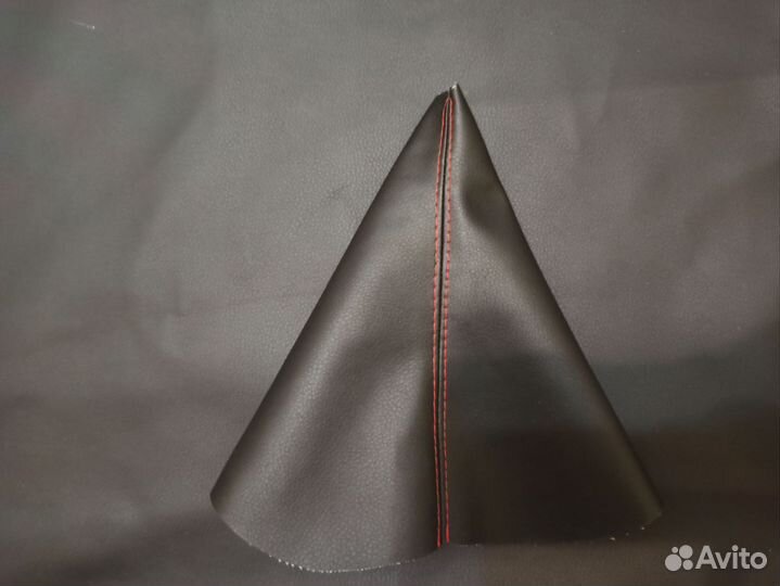 Чехол кпп альмера классик,n 16 красная строчка