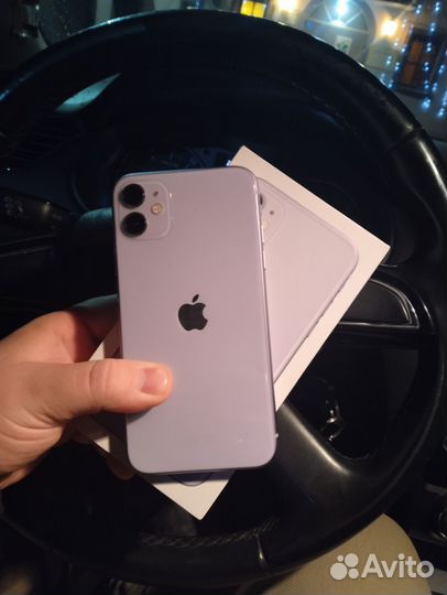 iPhone 11, 64 ГБ