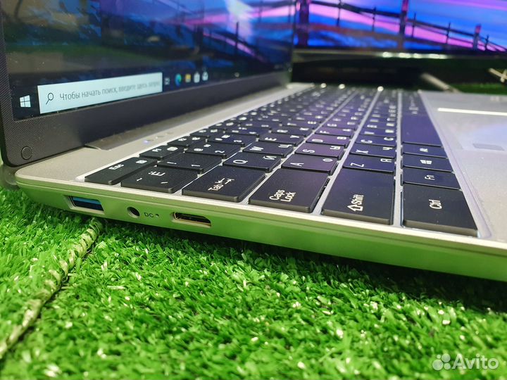 Новый ультрабук на i5 16GB DDR4 512GB SSd