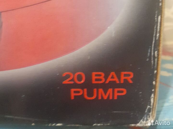 Капсульная кофемашина nespresso новая