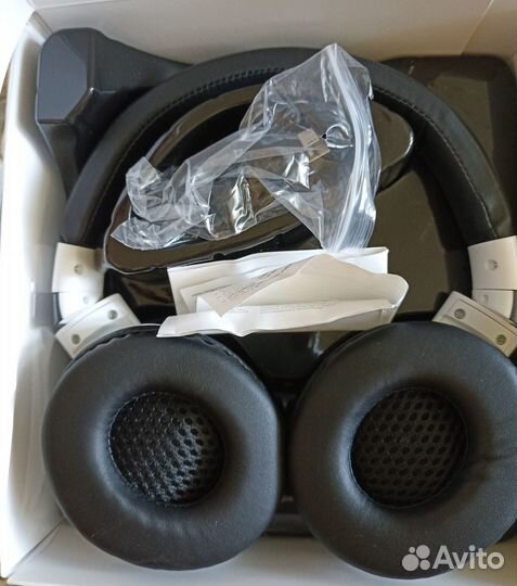 New наушники Bluetooth Rombica MySound BH-15 White