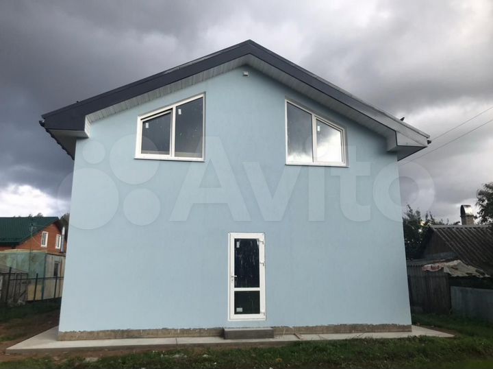 Коттедж 151 м² на участке 11 сот.