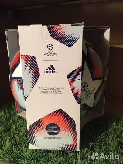 Мяч футбольный adidas Лига Чемпионов 2020/21 Pro