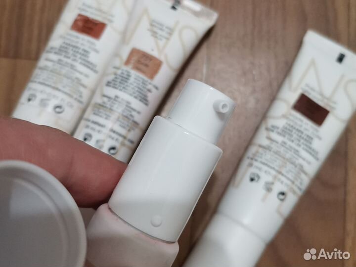 Крем тональный Natasha Denona