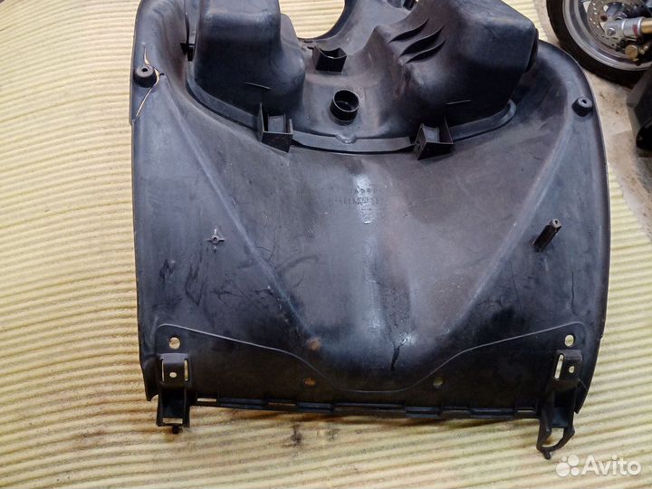 Карман honda lead af48 jf06 пластик