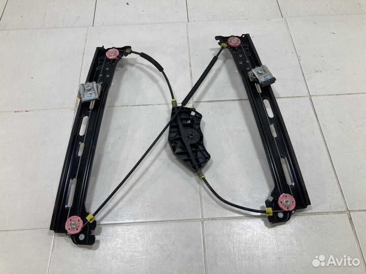 Стеклоподъемник электр. задний левый Volkswagen Sharan II (2010—2015)
