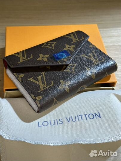 Louis vuitton кошелек