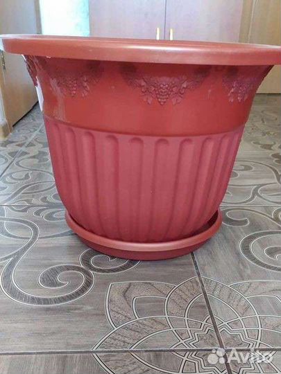 Горшок (вазон) для цветов
