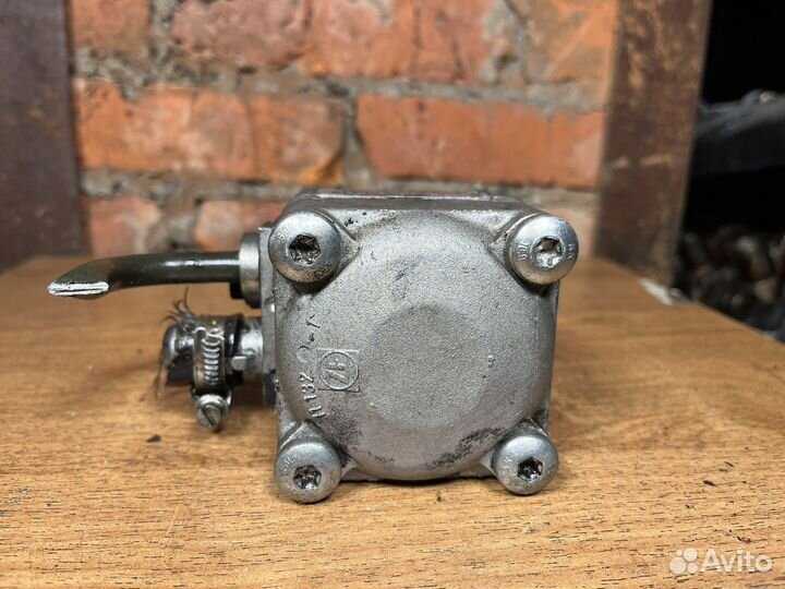 Насос гидроусилителя Volvo S60/S80/XC70/XC90