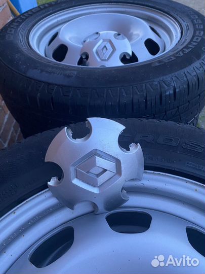 Continental ContiCrossContact LX 215/65 R16 98H