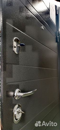 Дверь входная Рубикон