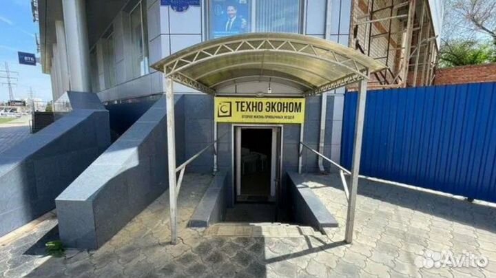 Холодильник цвет металлик Б/У