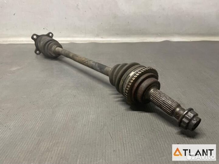 Привод задний правый toyota voxy