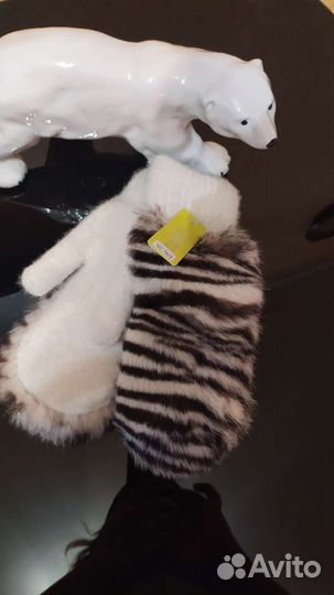 Меховые рукавички