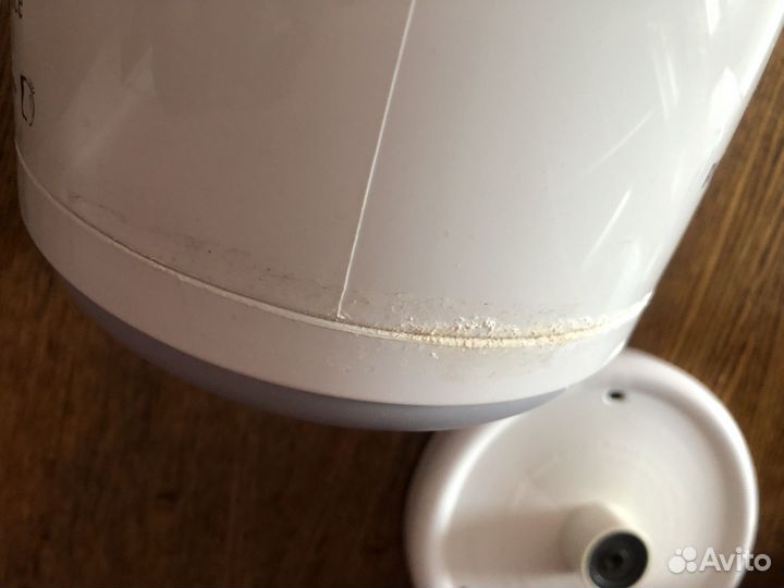 Чайник Essence требует ремонта