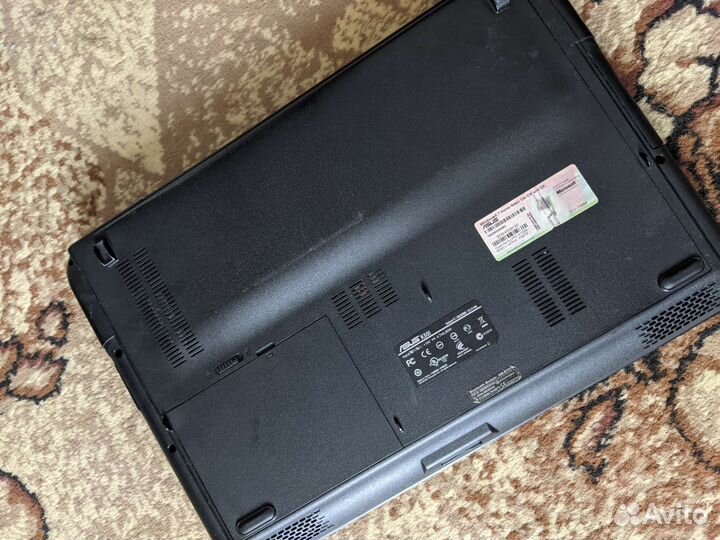 Ноутбук Asus 15.6/4ram/Vram1gb gt 320m/hhd320