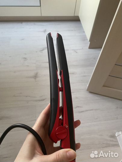 Выпрямитель для волос