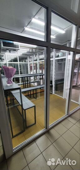 Холодильная витрина