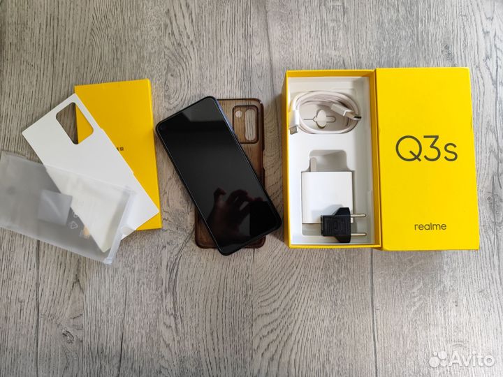 realme Q3s, 8/128 ГБ