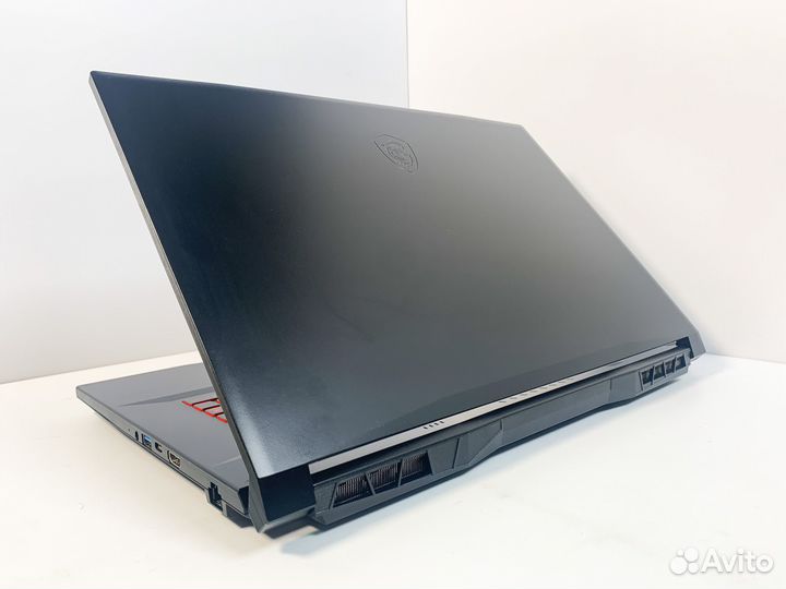 Игровой ноутбук MSI katana i5-11H/16gb/gtx1650