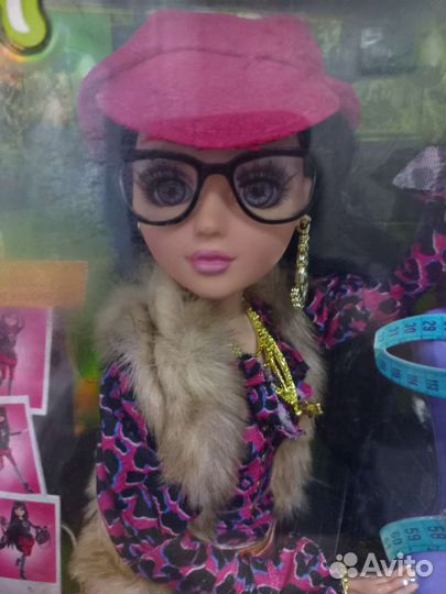 Кукла Moxie Teenz, Мокси Тинз