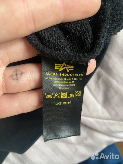 Свитшот alpha industries новая