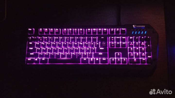 Клавиатура Tesoro Lobera Spectrum