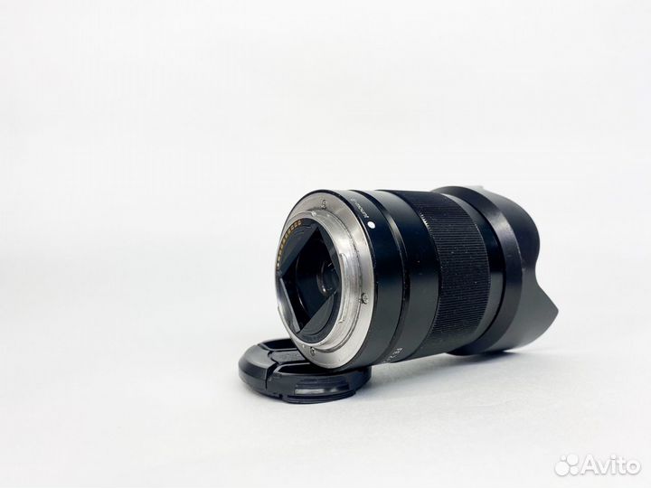 Объектив Sony FE 28mm f2