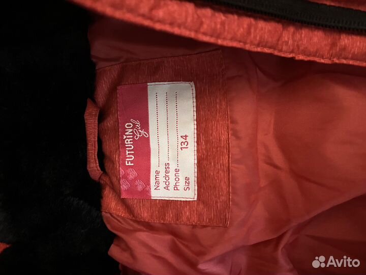 Продам пальто для девочки