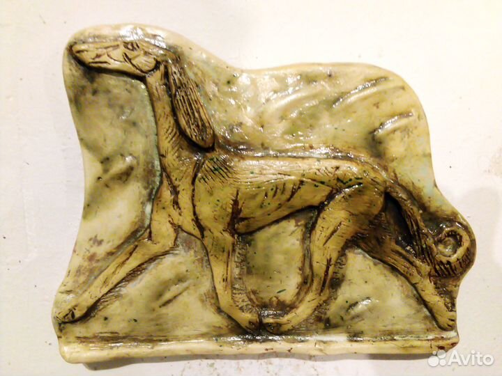 Керамический рельеф(плакетка) салуки