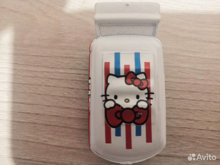 Машинка хот вилс hello kitty