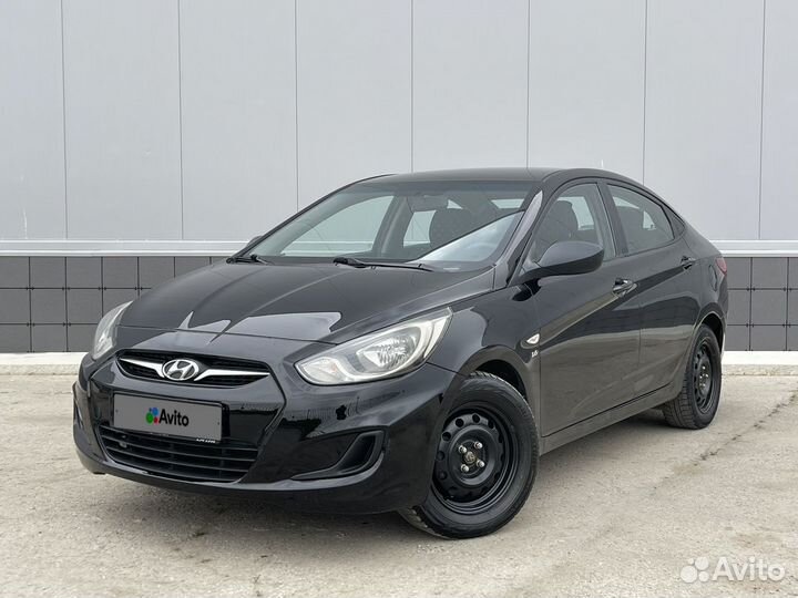 Hyundai solaris 2014 1. Авито солярис тольятти. Hyundai solaris 2014 бордовый. 4 at серая. Хендай солярис 1 рестайлинг.
