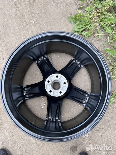 Продам диск r21 porsche