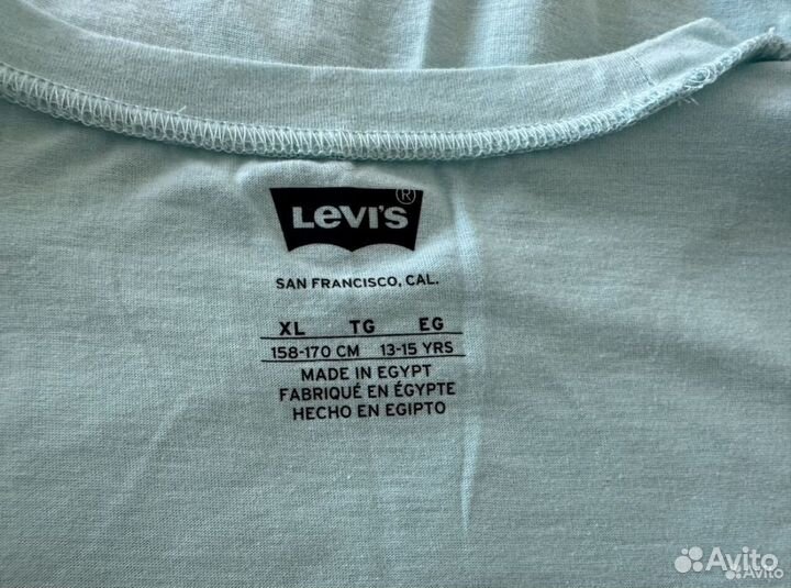 Футболка Levis новая М 46