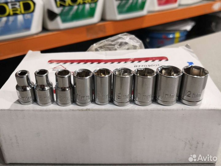 Отвертка с набором бит и головок 48 предметов