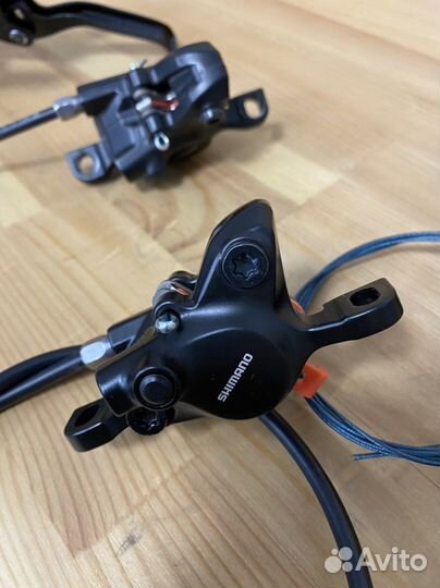 Дисковые тормоза+шифтер 2/9 Shimano ST-EF505/MT200